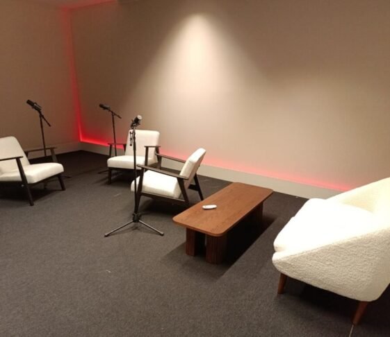 Brussels - EPAM System Studio — Podcast Room 